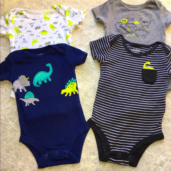 Carter's Other - Set of 4 Dinosaur Onesies 🦖🦕
